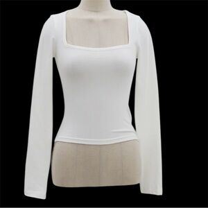 Express Body Contour High Compression Square Neck Long Sleeve Tee